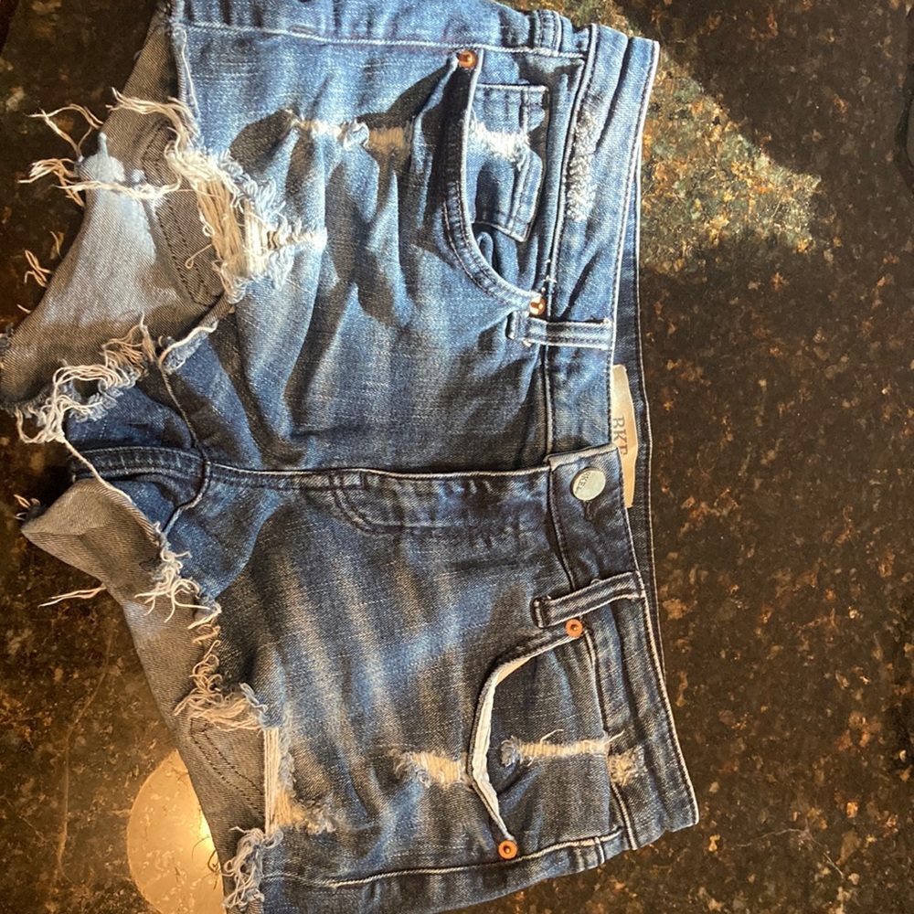 BKE stella shorty shorts size 30